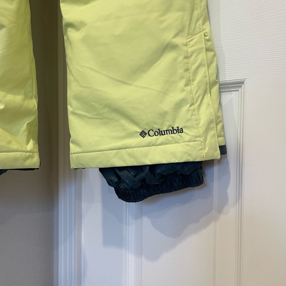 COLUMBIA lime green SNOW PANTS - Picture 5 of 5